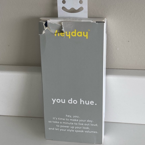 Pink Apple Watch band - Picture 2 of 2